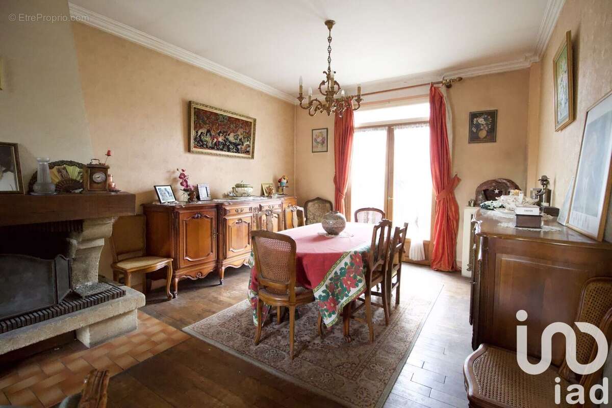 Photo 3 - Maison à VILLEMOMBLE