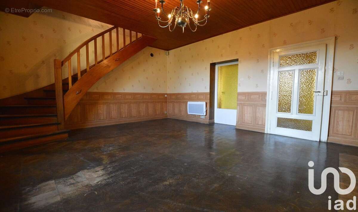 Photo 3 - Maison à CLOUANGE