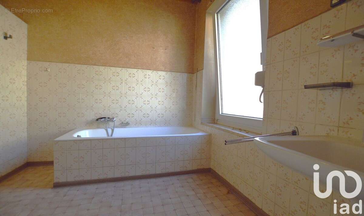 Photo 6 - Maison à CLOUANGE