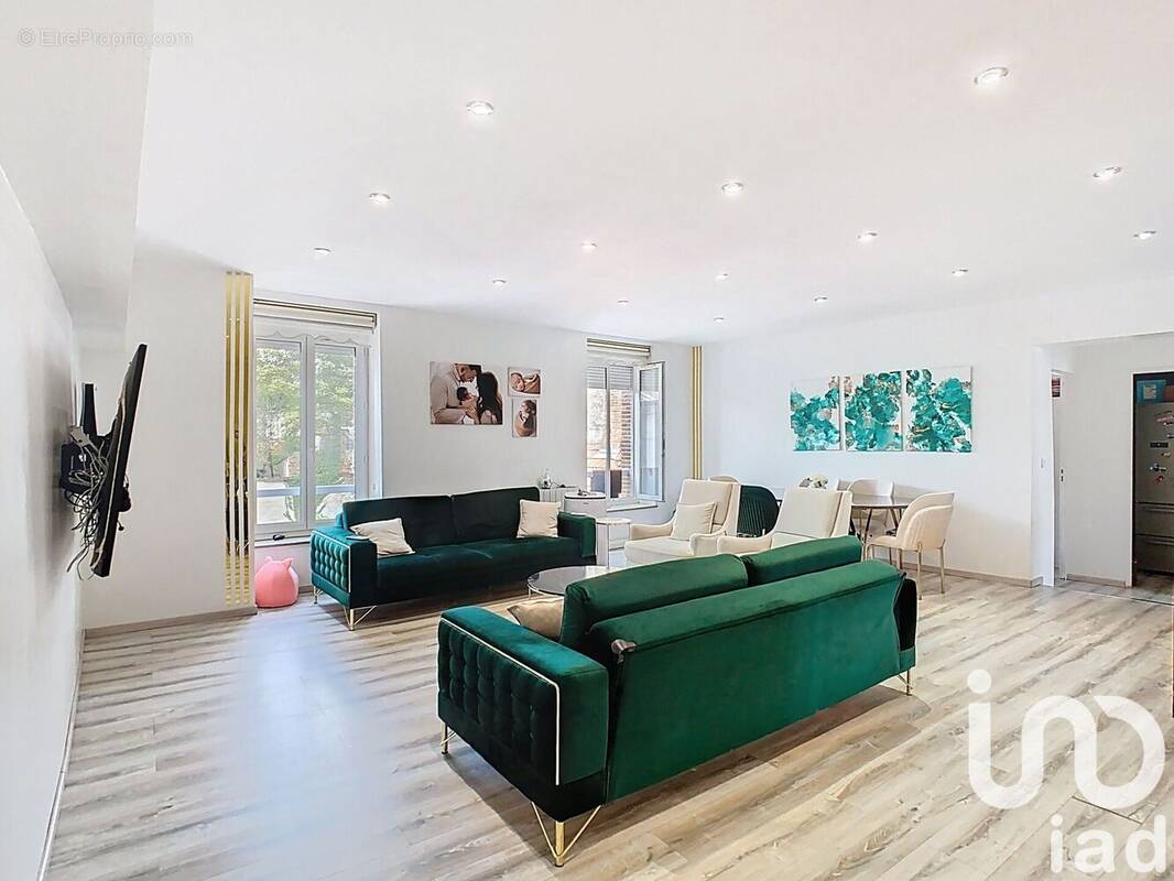 Photo 1 - Maison à FERE-CHAMPENOISE