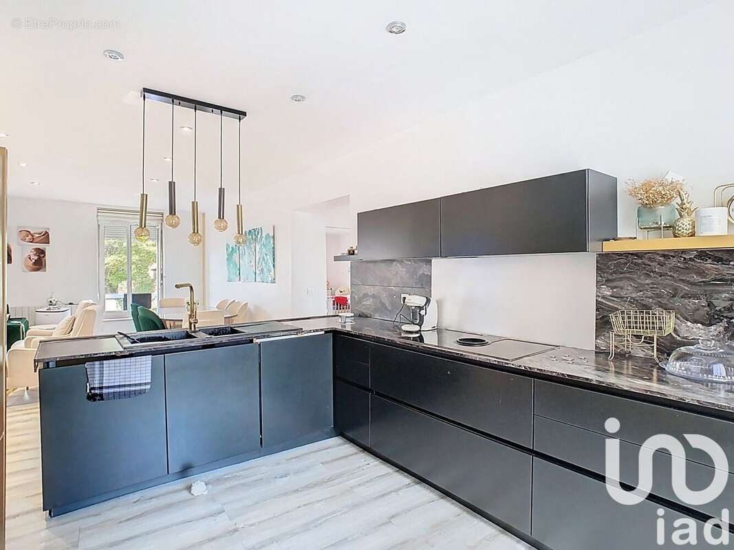 Photo 4 - Maison à FERE-CHAMPENOISE