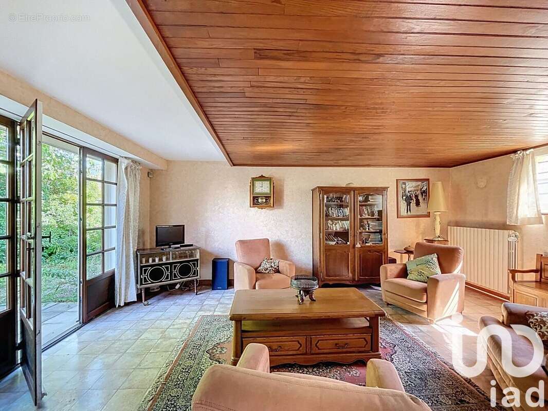 Photo 4 - Maison à SAINT-PIERRE-LES-NEMOURS