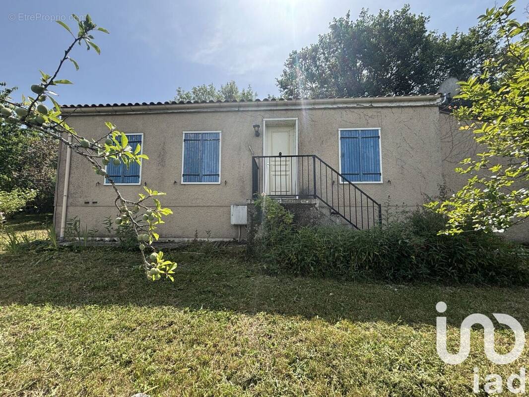 Photo 1 - Maison à SIORAC-DE-RIBERAC