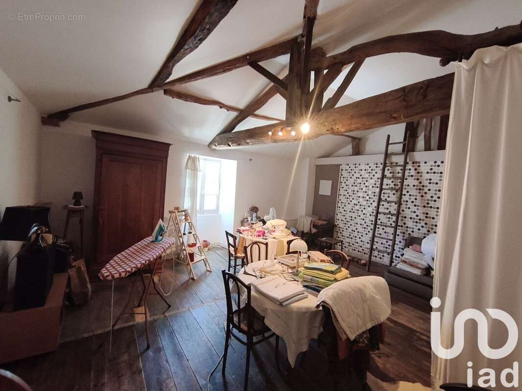 Photo 3 - Maison à LA PEYRATTE