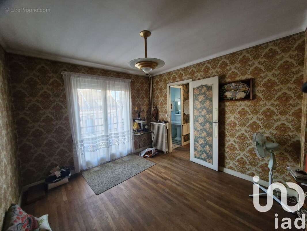 Photo 5 - Maison à ROMILLY-SUR-SEINE