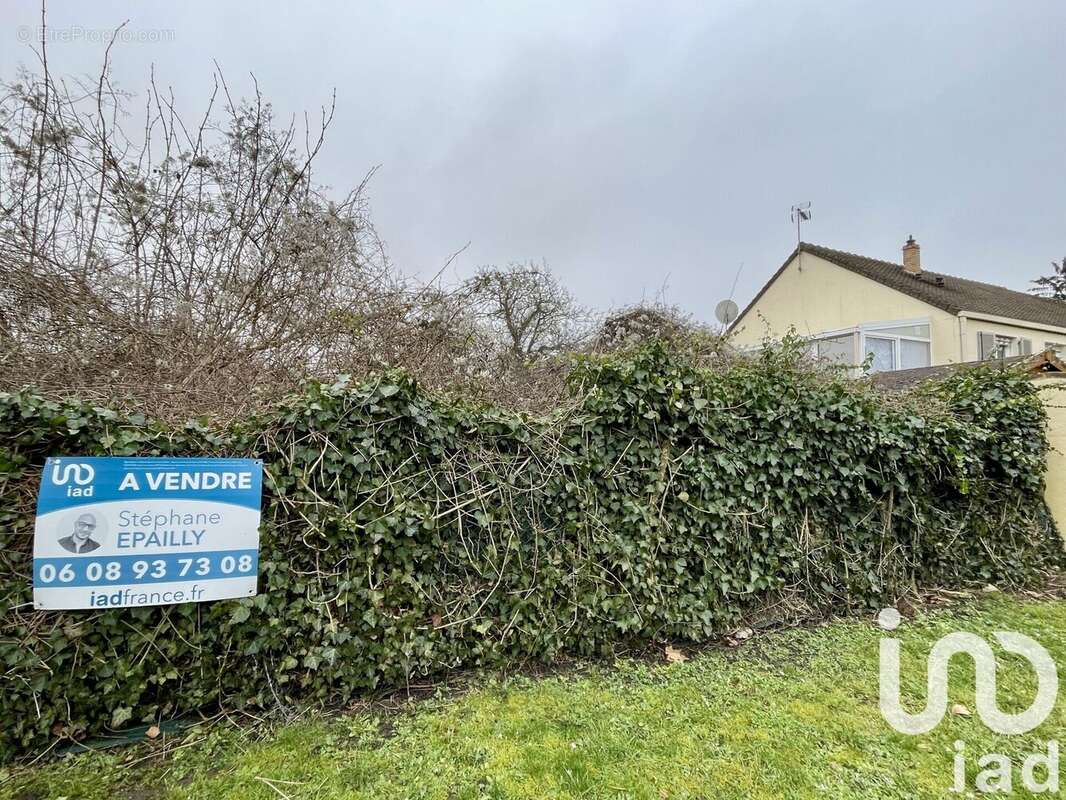 Photo 2 - Terrain à ERMONT