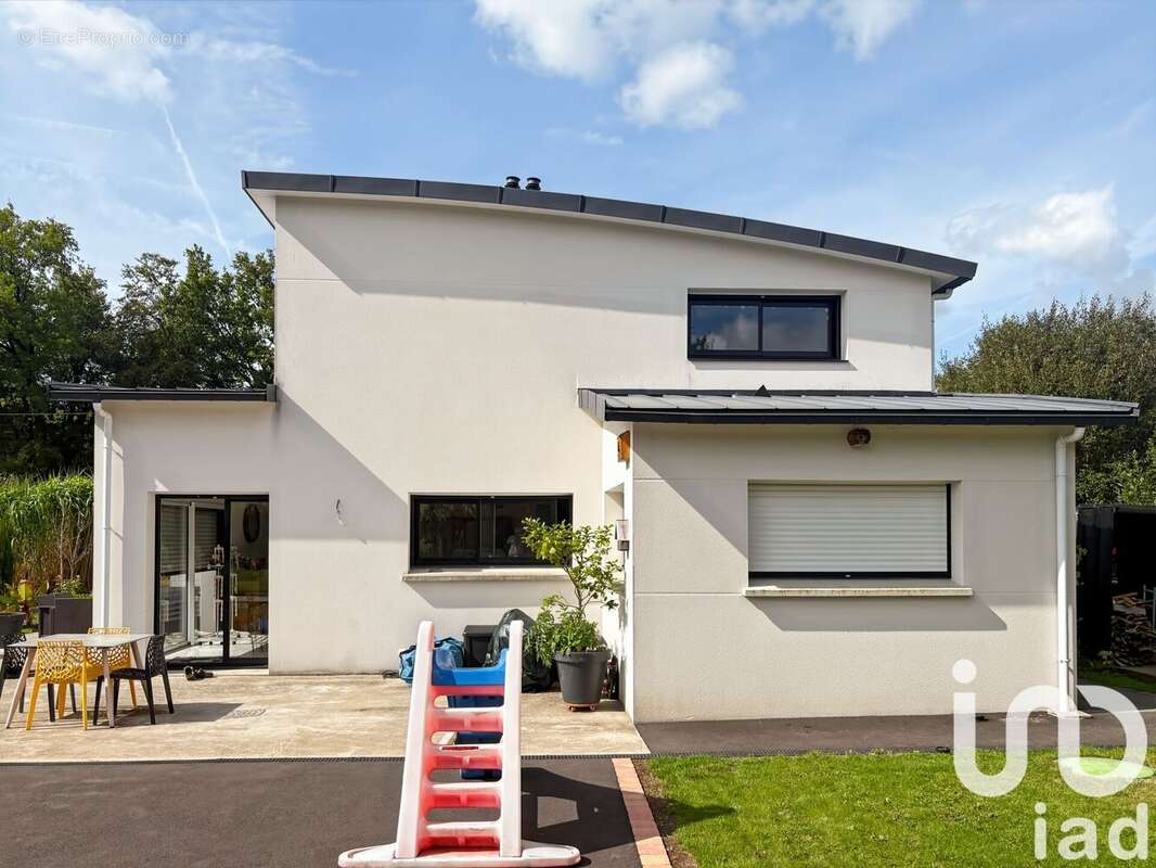 Photo 2 - Maison à LANGUIDIC