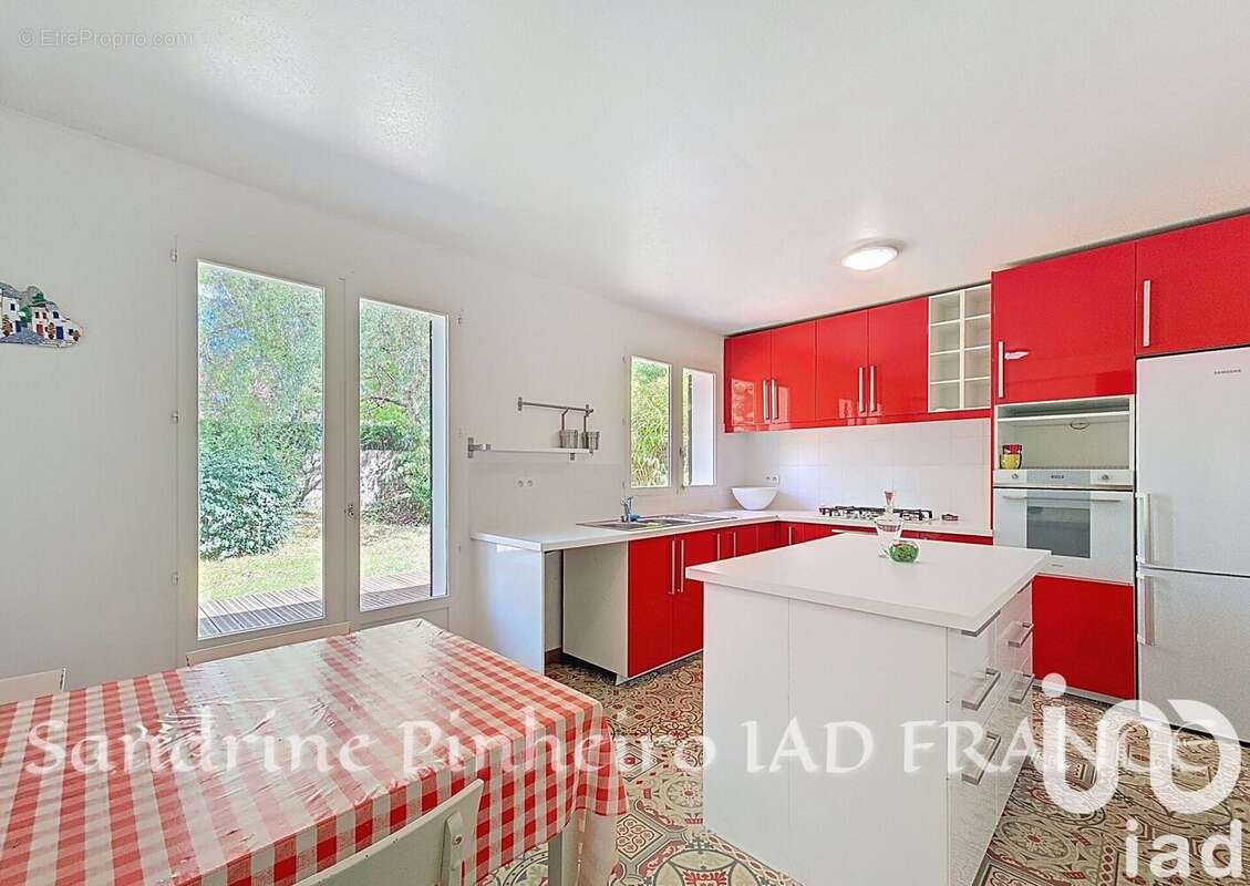 Photo 7 - Maison à BURES-SUR-YVETTE