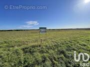 Photo 1 - Terrain à MOYENNEVILLE