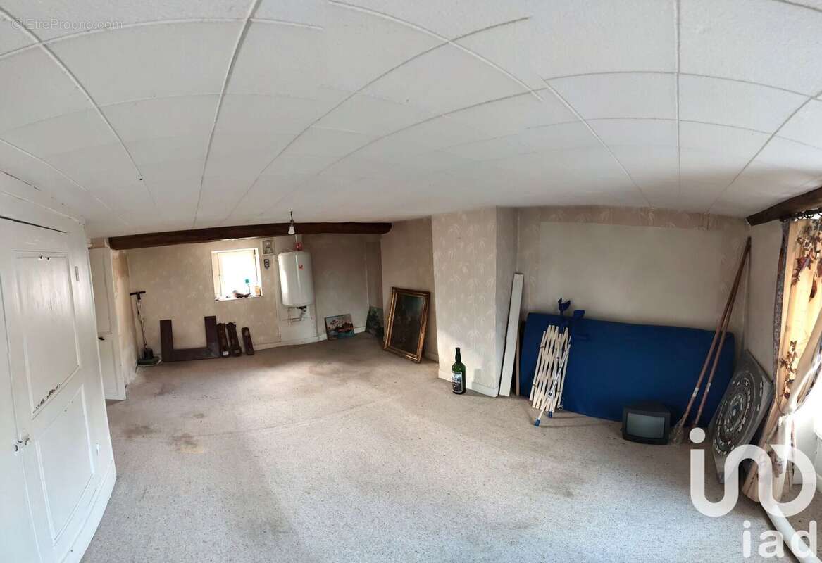 Photo 9 - Maison à LEVIGNEN