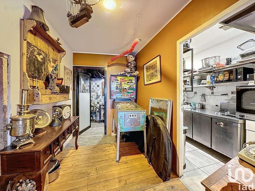 Photo 3 - Commerce à LYON-5E