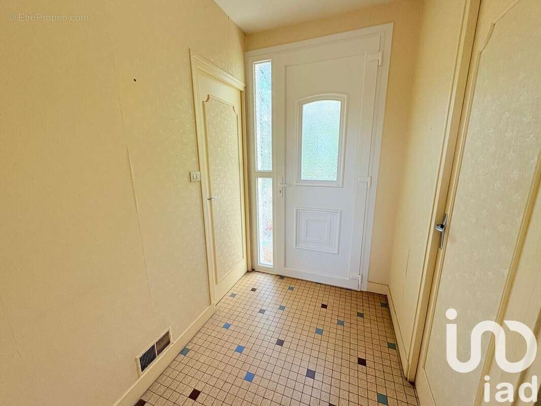 Photo 6 - Maison à JOUET-SUR-L&#039;AUBOIS