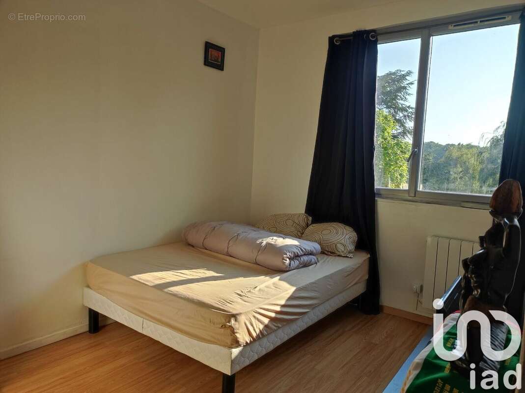 Photo 7 - Appartement à SARCELLES