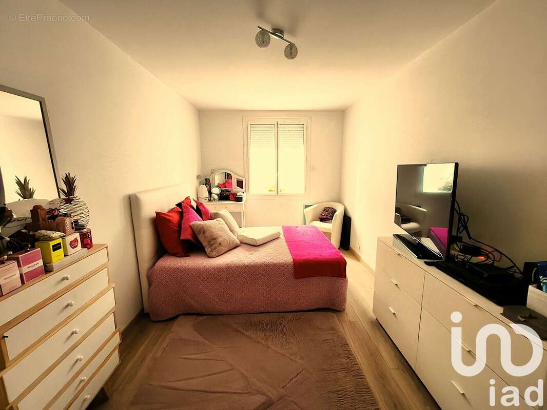 Photo 8 - Maison à SAINTE-GEMME-MORONVAL