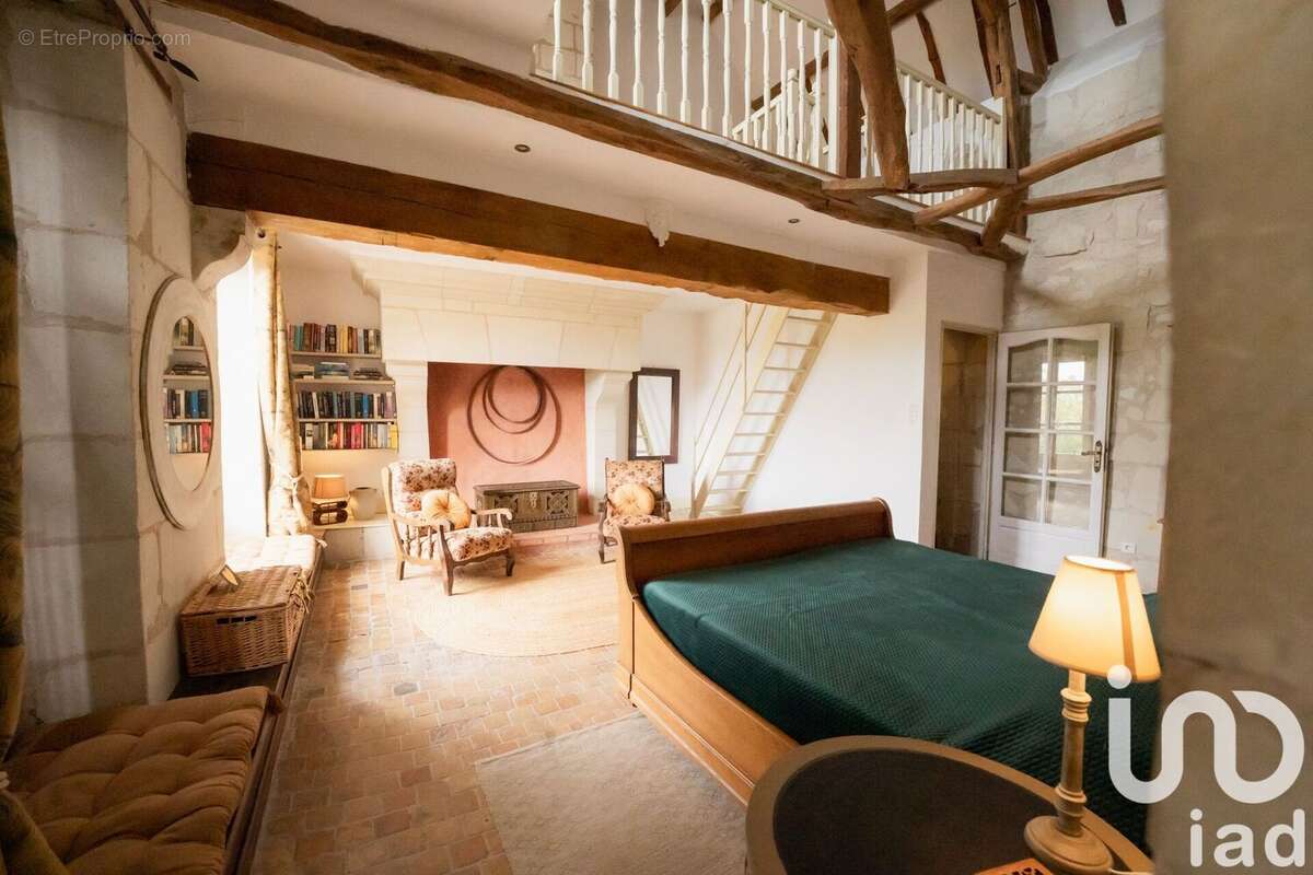 Photo 7 - Maison à LE PUY-NOTRE-DAME