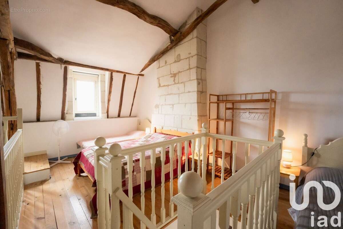 Photo 8 - Maison à LE PUY-NOTRE-DAME