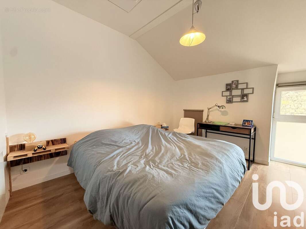 Photo 8 - Maison à NEUVILLE-SUR-AIN