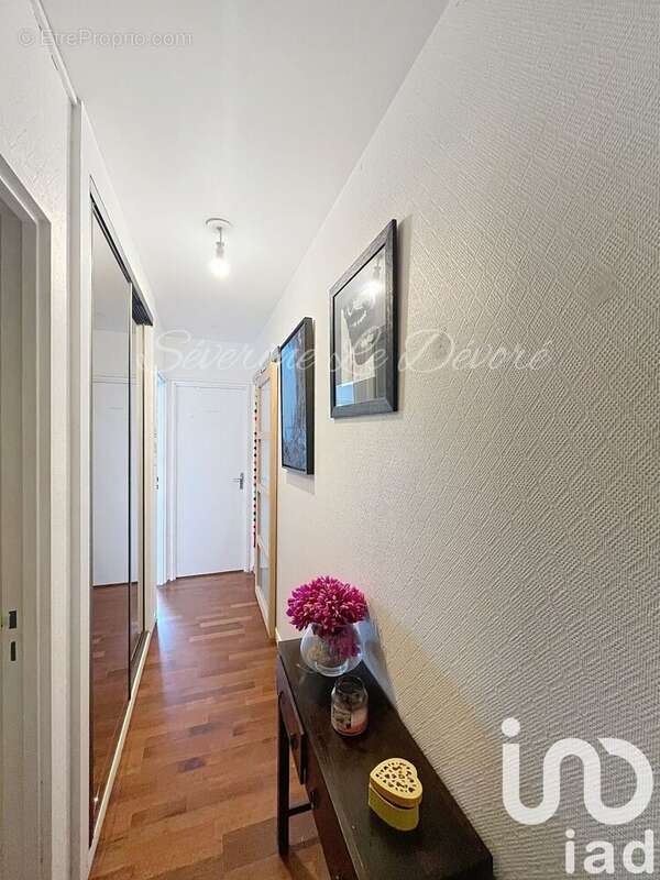 Photo 9 - Appartement à MARGENCY