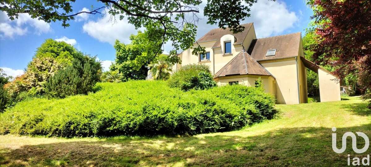 Photo 2 - Maison à CHAMPAGNE-SUR-OISE