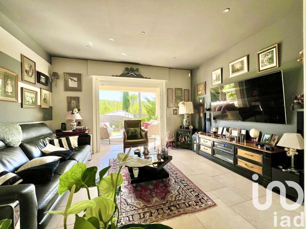 Photo 6 - Maison à SAINT-RAPHAEL