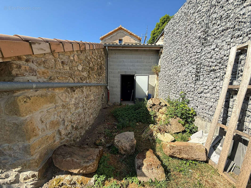 Maison à ALBOUSSIERE