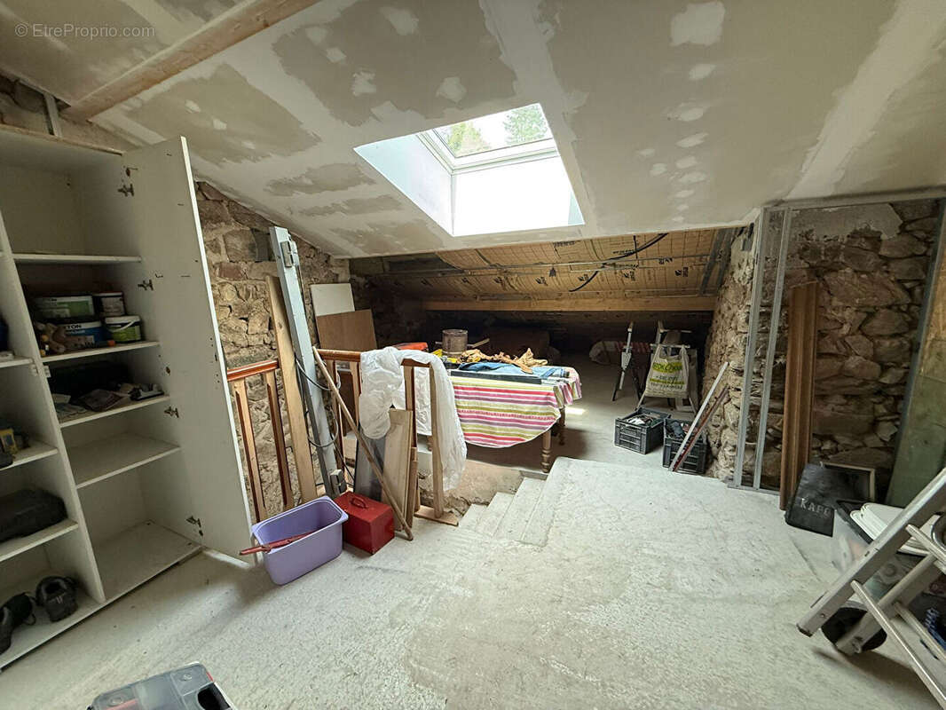 Maison à ALBOUSSIERE