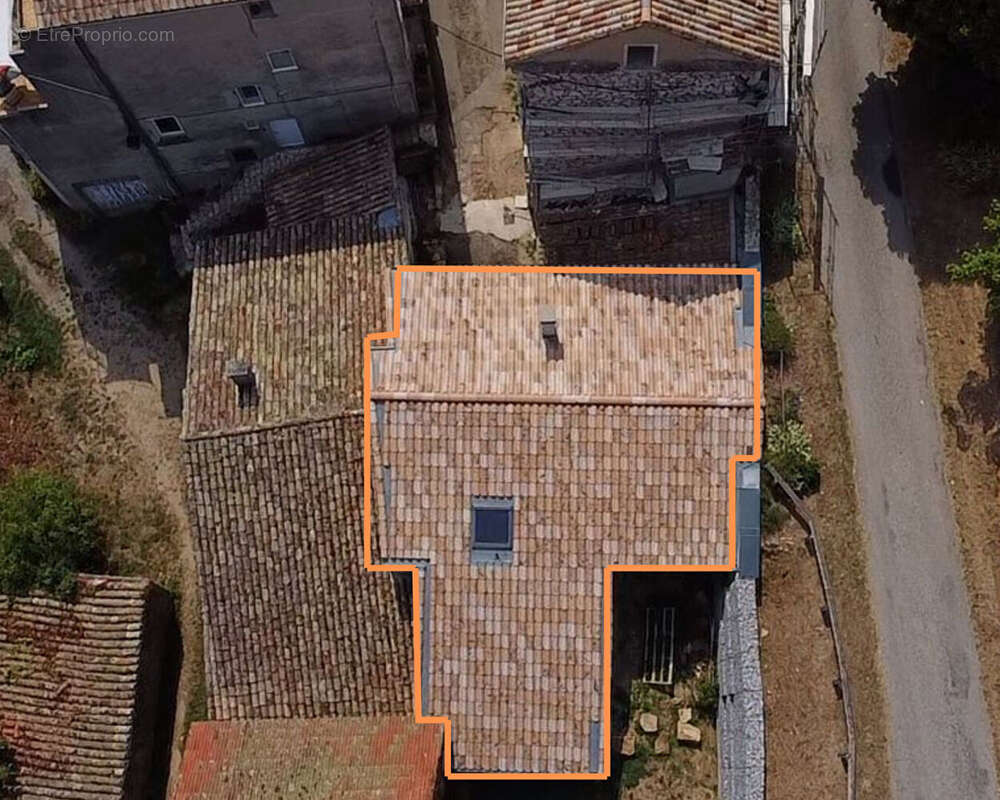 Maison à ALBOUSSIERE