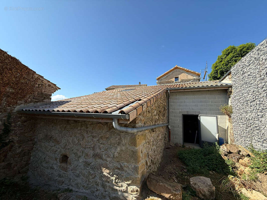 Maison à ALBOUSSIERE