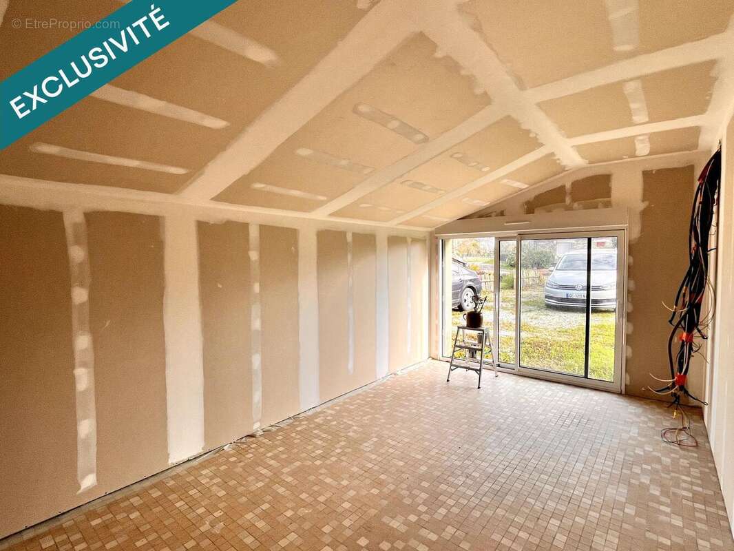 Photo 3 - Maison à SAINT-JUST