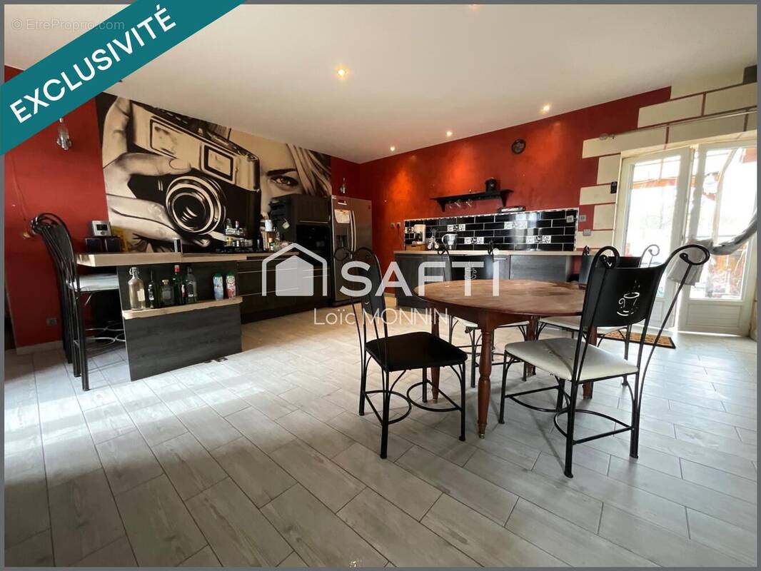 Photo 1 - Maison à VOIRES