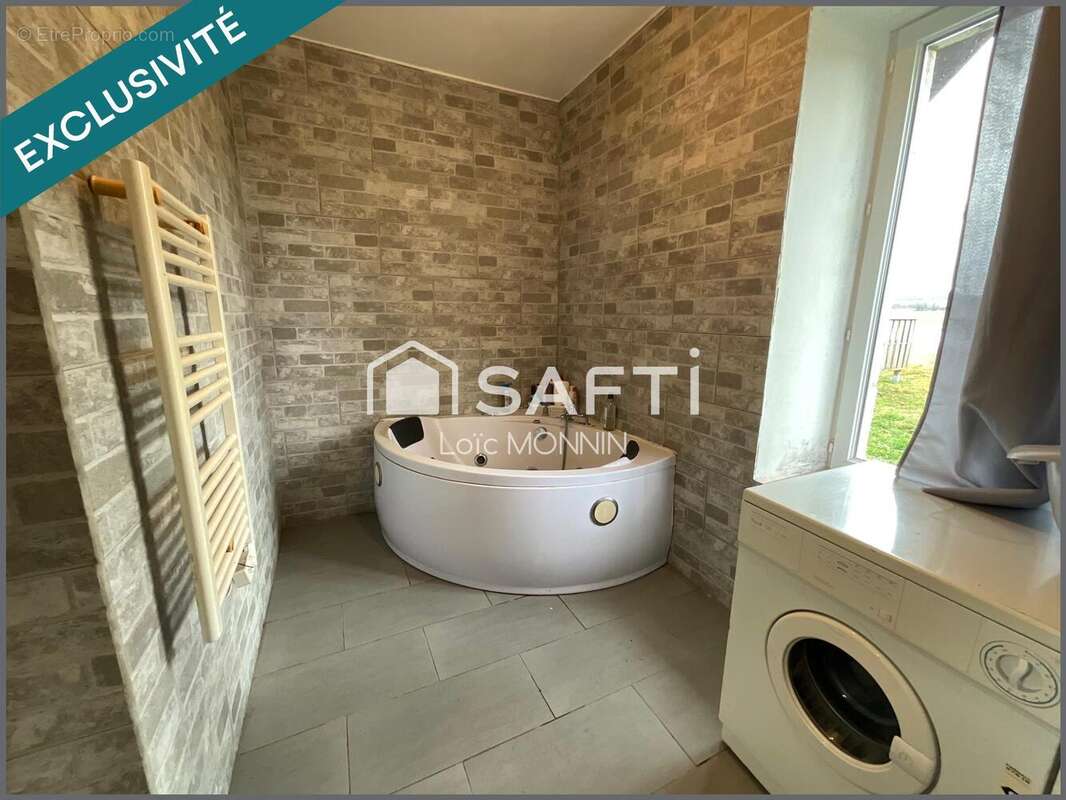 Photo 2 - Maison à VOIRES