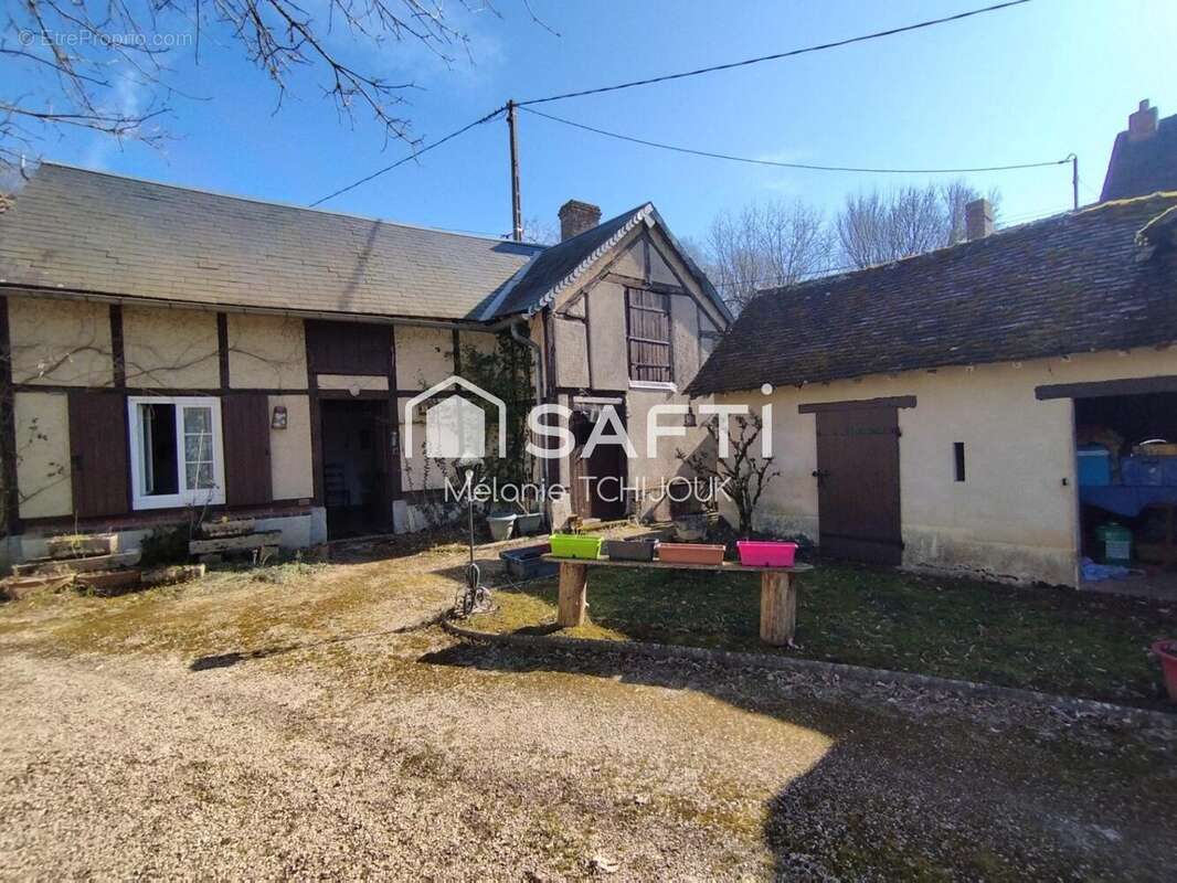 Photo 2 - Maison à SAINT-MAURICE-SUR-AVEYRON