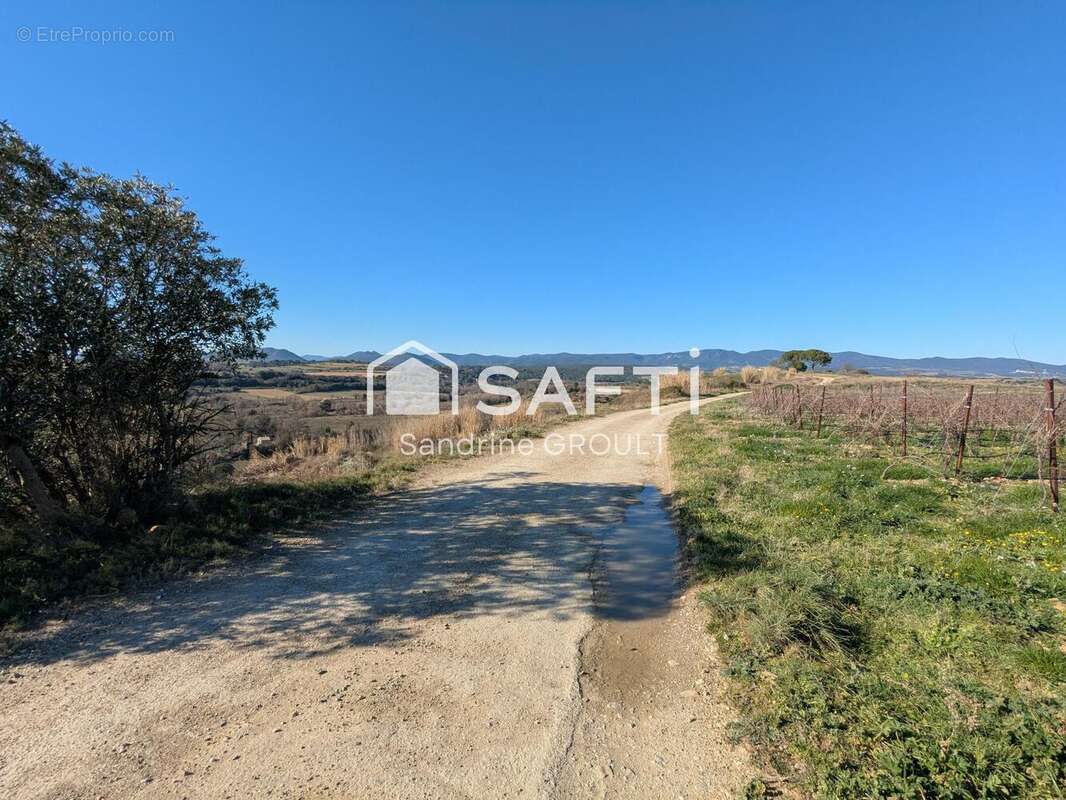 Photo 2 - Terrain à SAINT-GENIES-DE-FONTEDIT