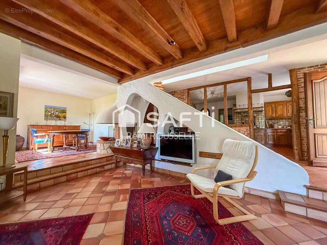 Photo 5 - Maison à SAINT-SULPICE-ET-CAMEYRAC