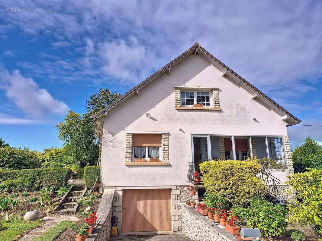 Photo 2 - Maison à ROUTOT