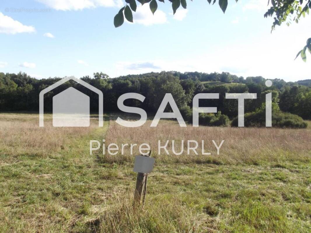 Photo 1 - Terrain à ISSAC