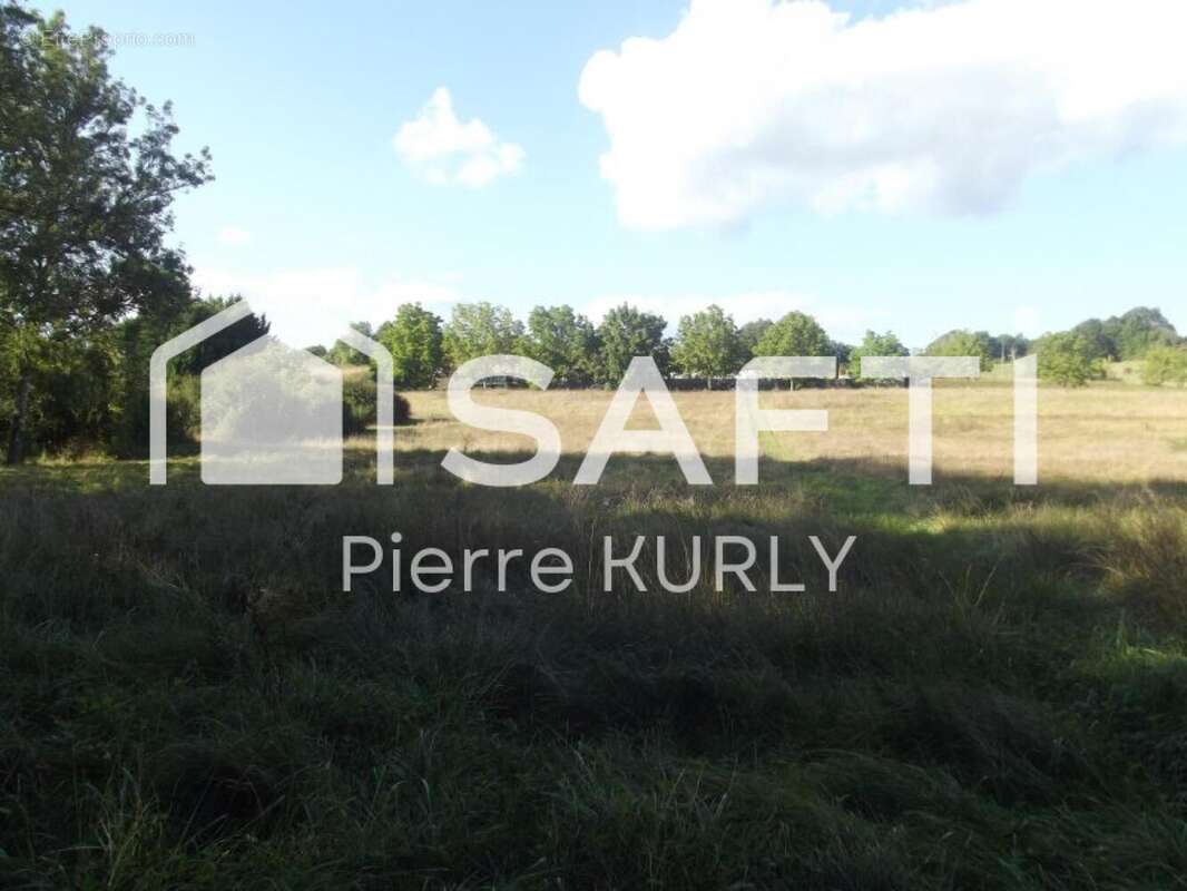 Photo 3 - Terrain à ISSAC