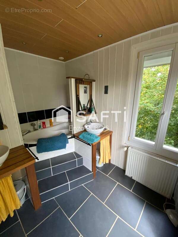 Photo 7 - Maison à ERIZE-LA-BRULEE