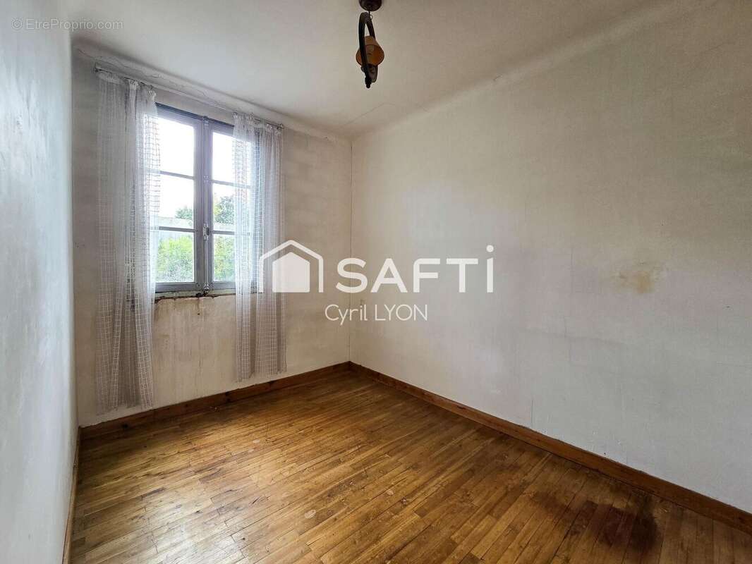 Photo 8 - Maison à LONGUE-JUMELLES