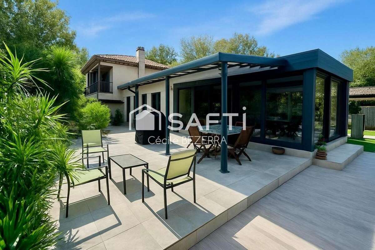 Photo 2 - Maison à REANS