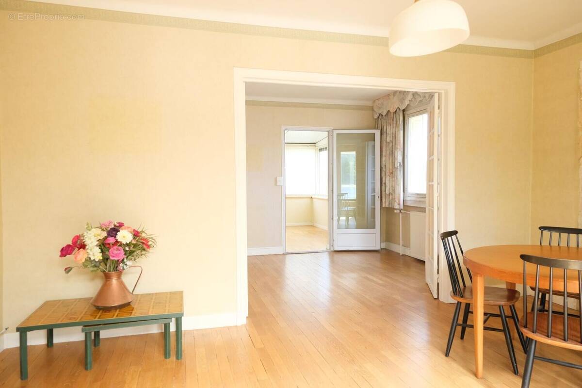 Photo 1 - Maison à GOMETZ-LE-CHATEL