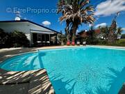 Photo 1 - Maison à ARCANGUES