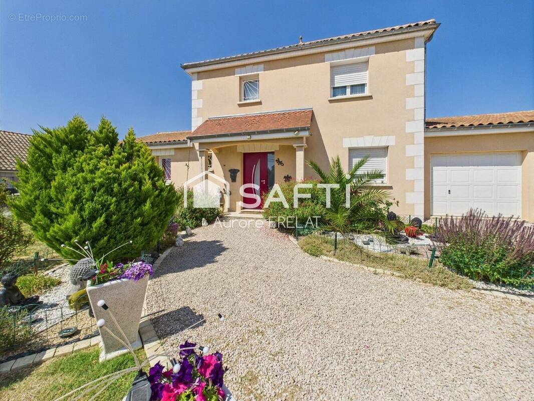 Photo 1 - Maison à NOYANT-DE-TOURAINE