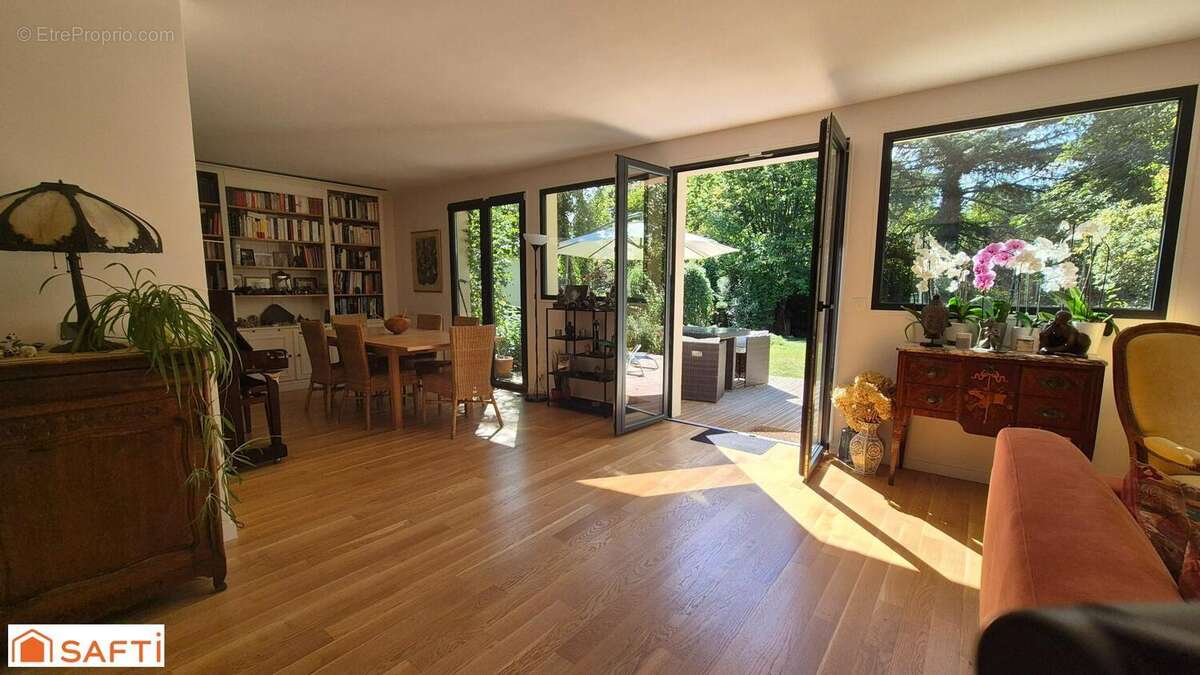 Photo 6 - Maison à SAINT-ARNOULT-EN-YVELINES