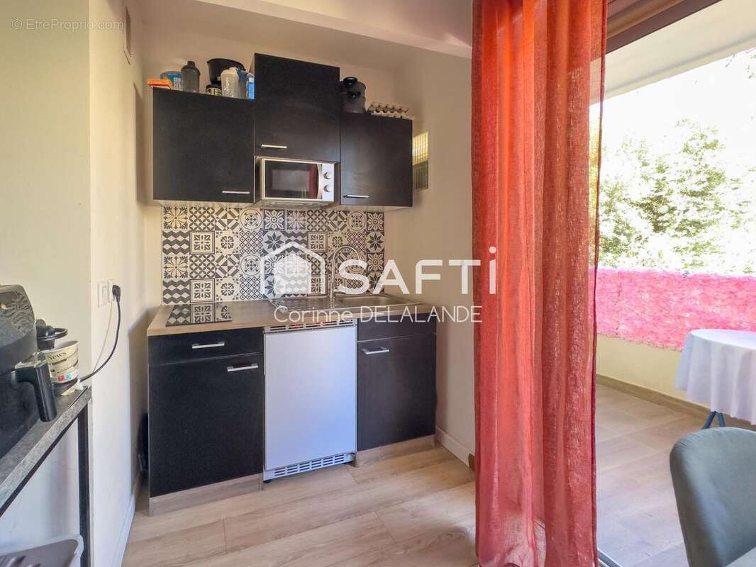 Photo 2 - Appartement à SAINT-LAURENT-DU-VAR