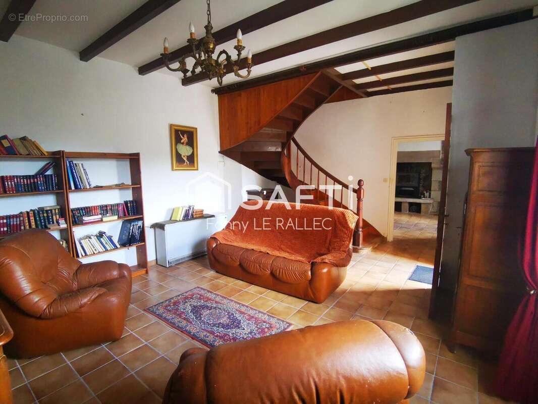 Photo 2 - Maison à PLOUGRESCANT