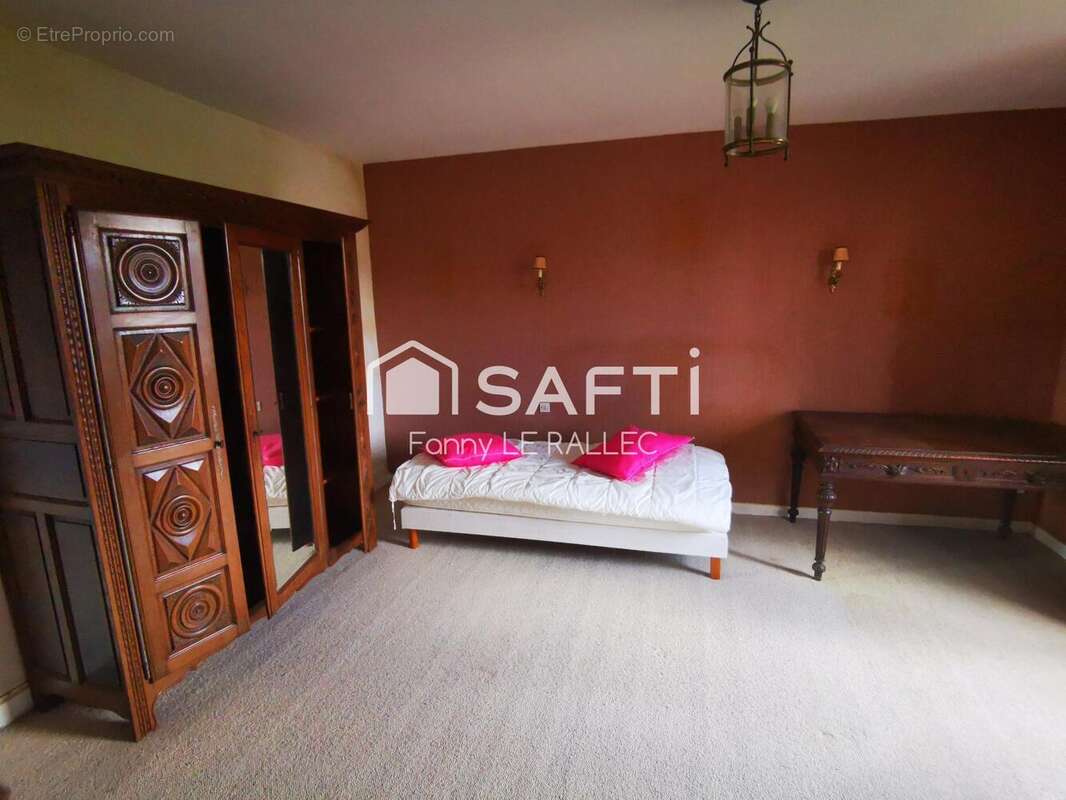 Photo 8 - Maison à PLOUGRESCANT