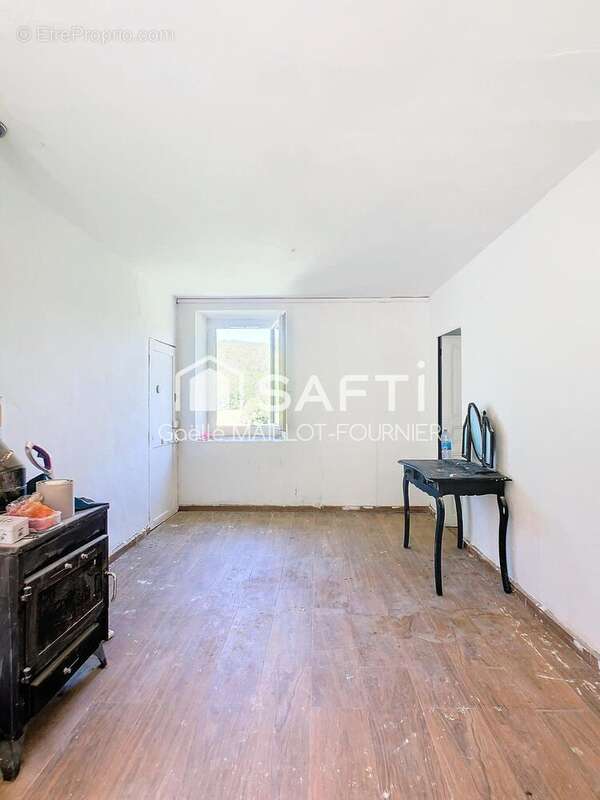 Photo 7 - Maison à SAINT-LAURENT-DE-CERDANS