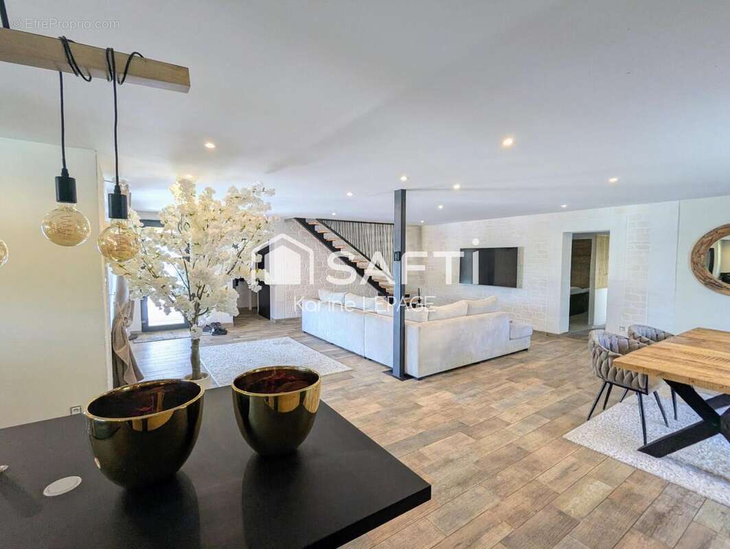 Photo 8 - Maison à ABBEVILLE