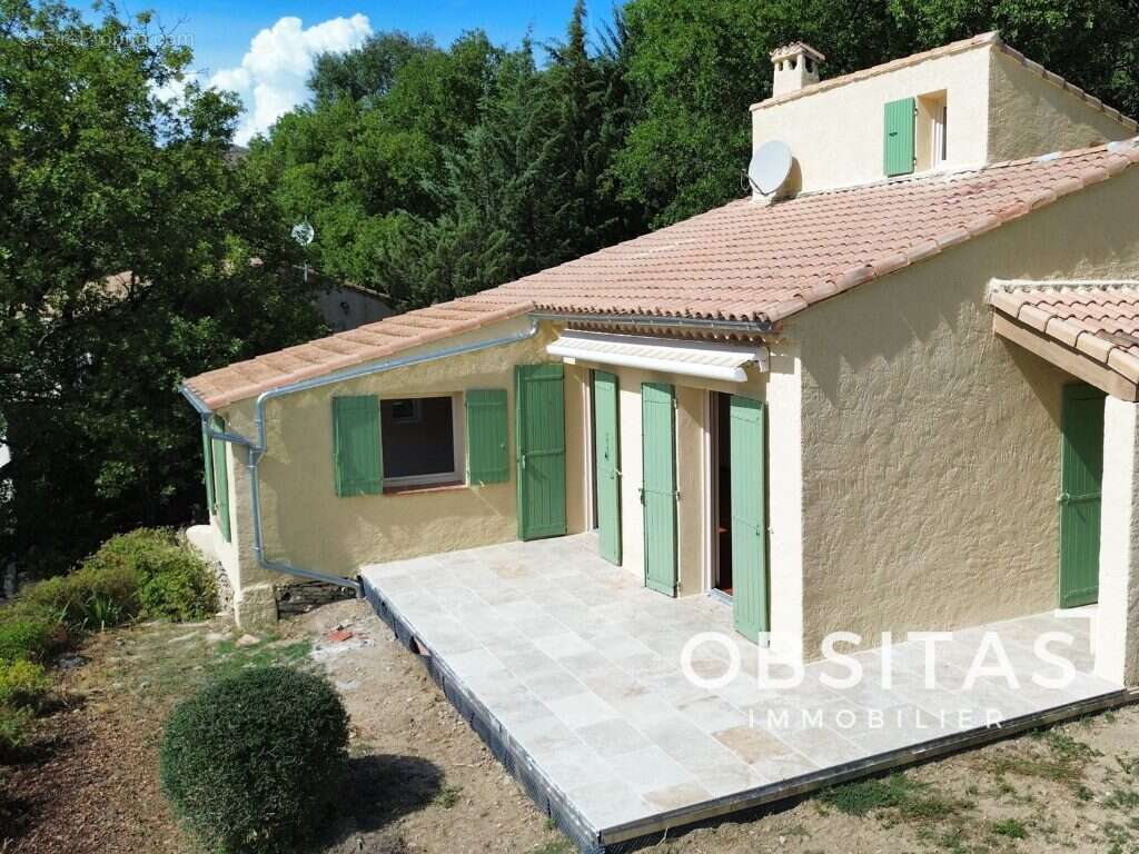 Maison à SAINT-MAIME